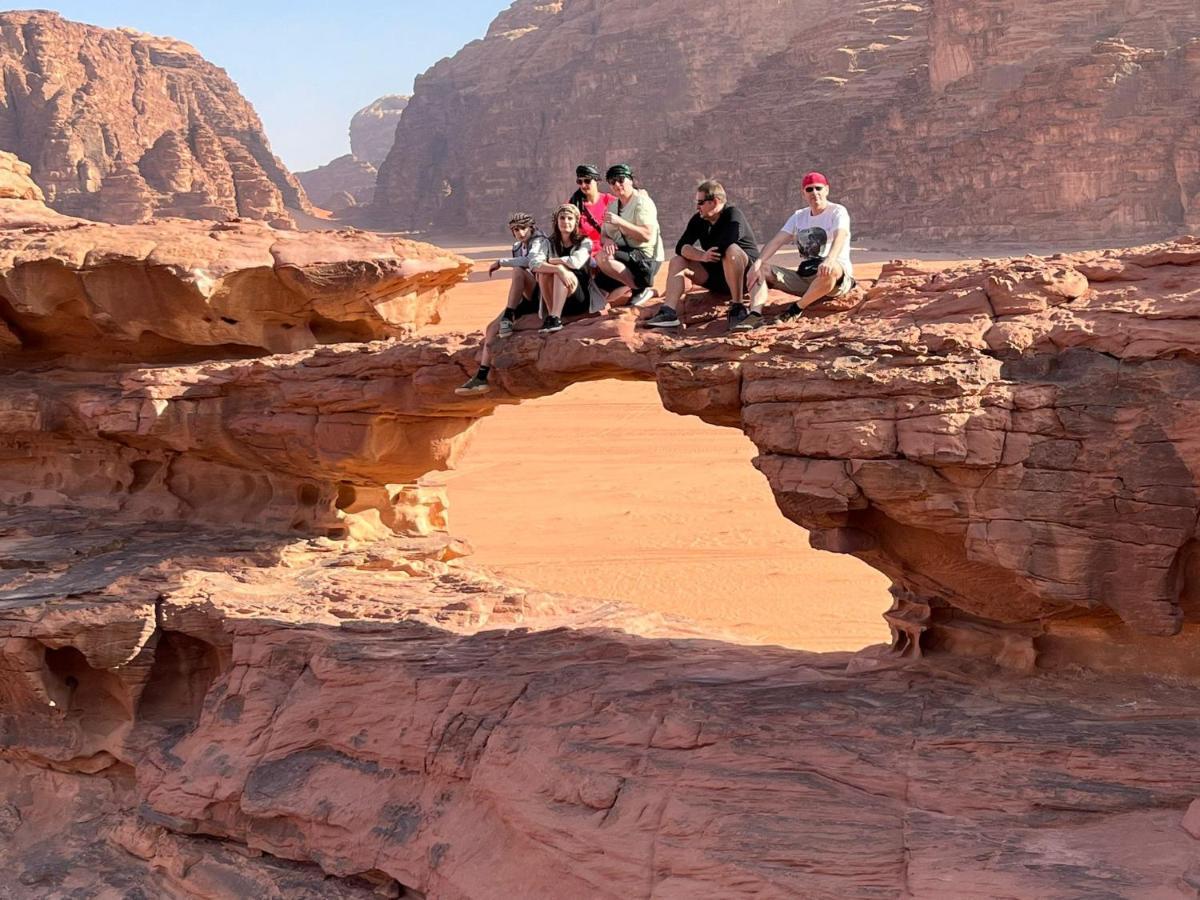 Joy Of Life Bed & Breakfast Wadi Rum Exterior foto