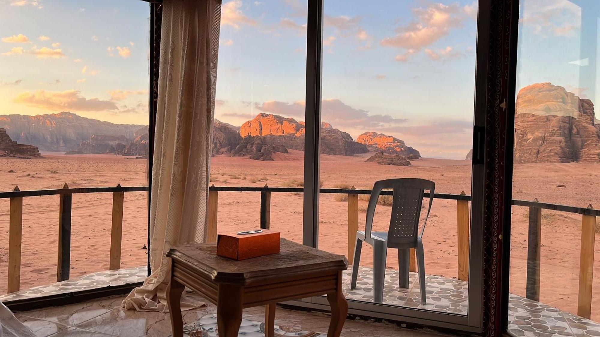 Joy Of Life Bed & Breakfast Wadi Rum Exterior foto